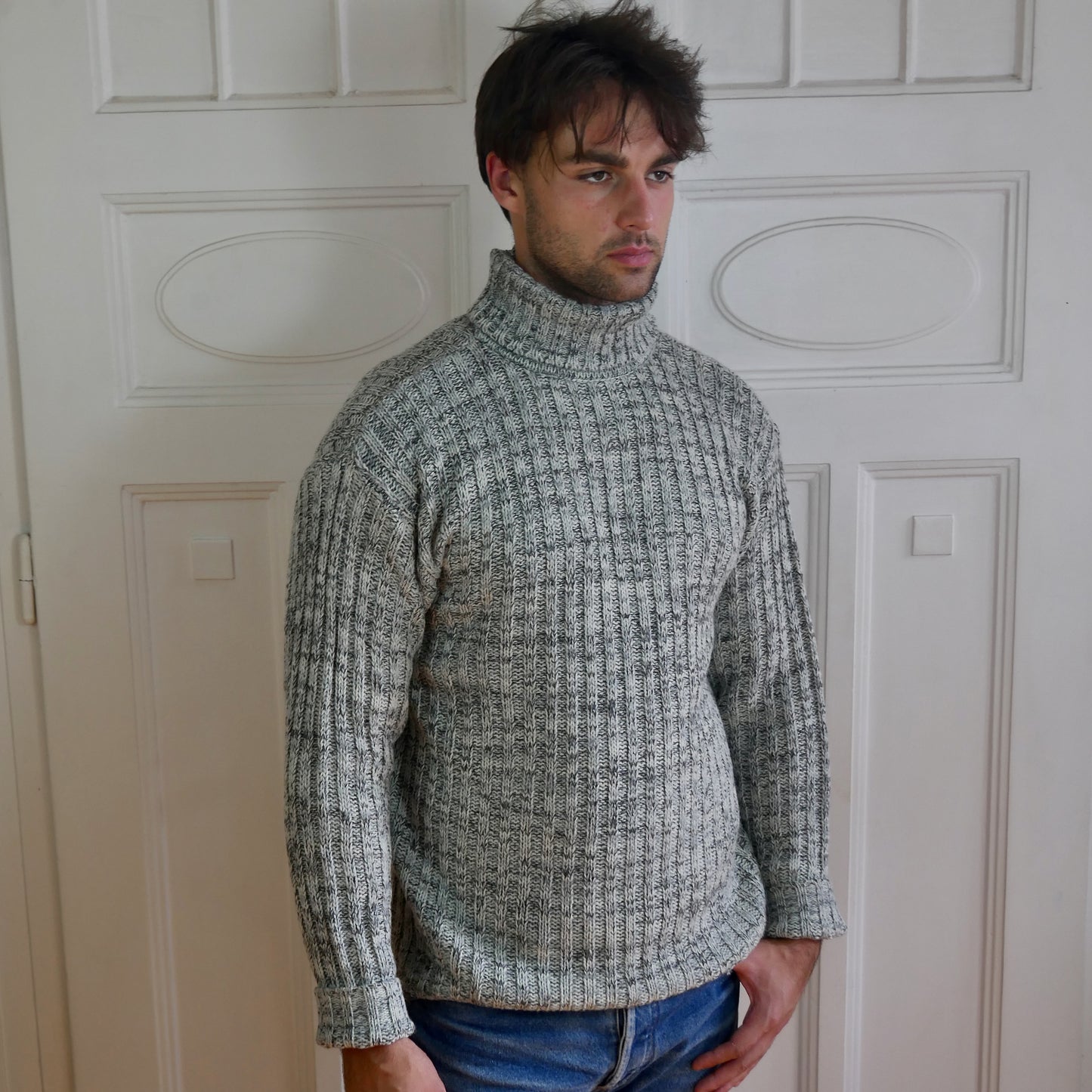 Gray Turtleneck Sweater | 90s Vintage Menswear | Large