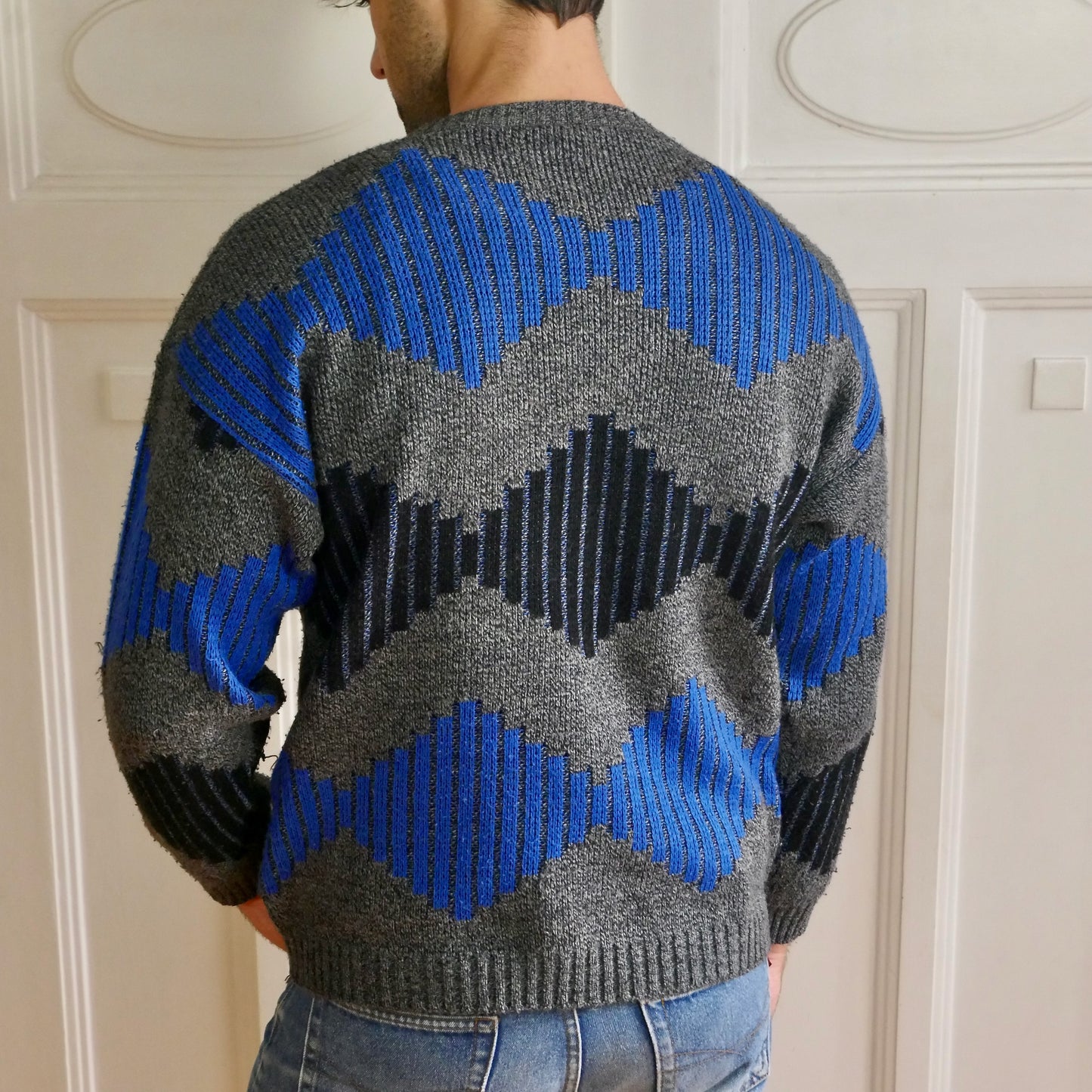 1980s Vintage Cardigan | Gray, Royal Blue, Black | Large