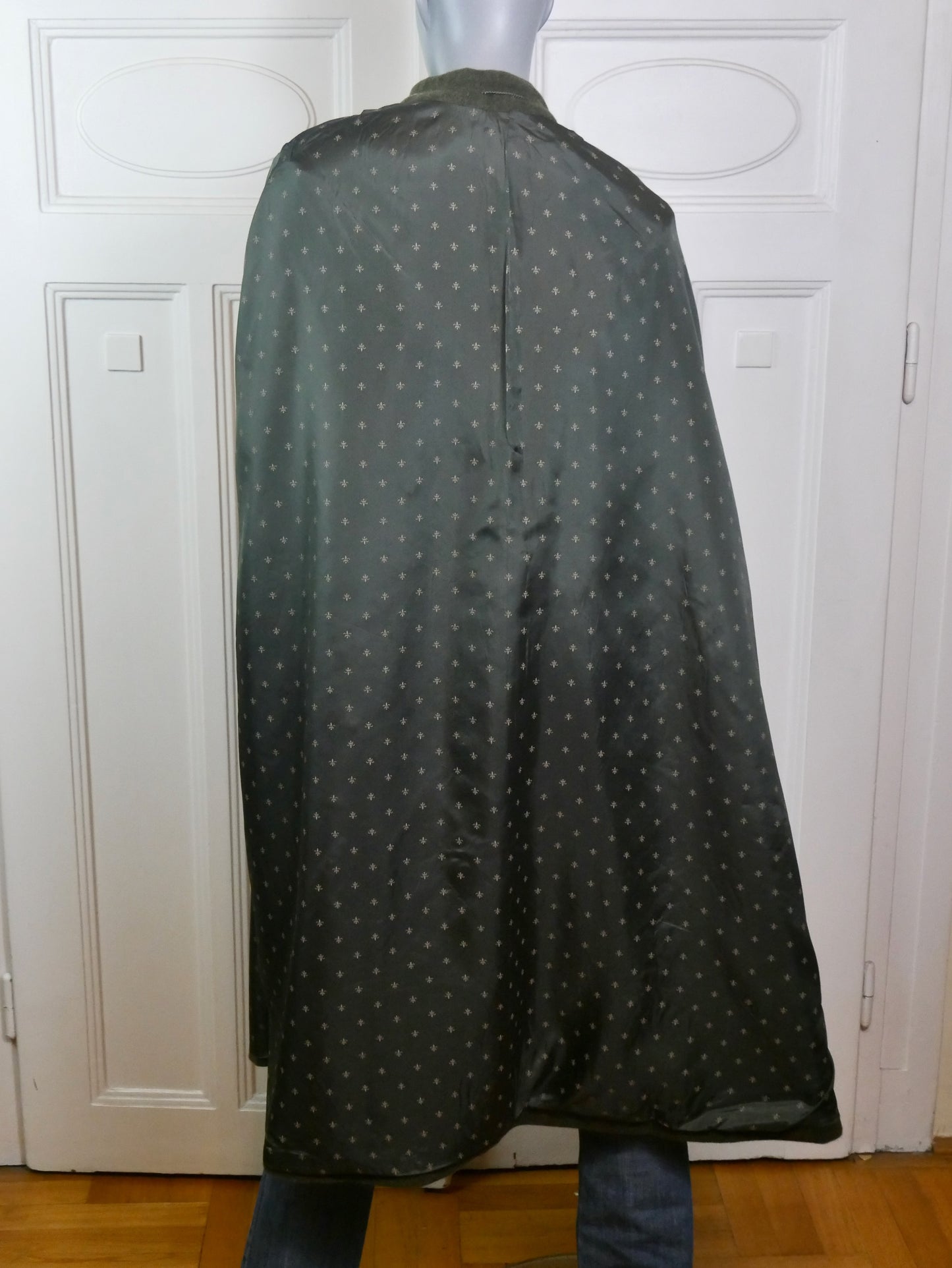 Vintage Cape Coat | Olive Green Loden Wool 1980s | Medium