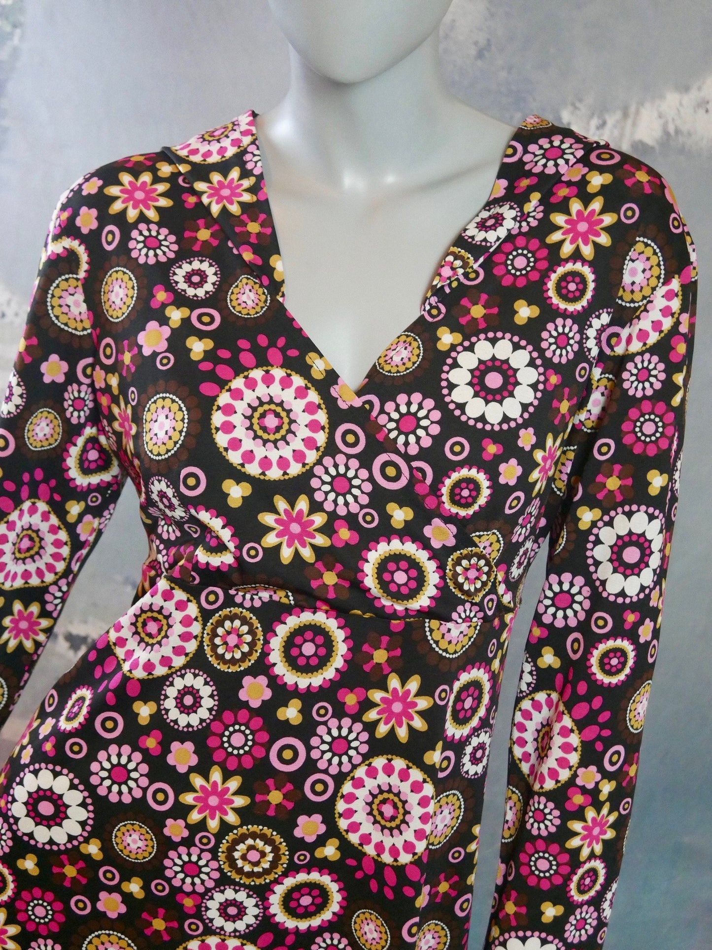 1970s Groovy Pink Dress | European Vintage Asymmetric Leo Gabor Vintage