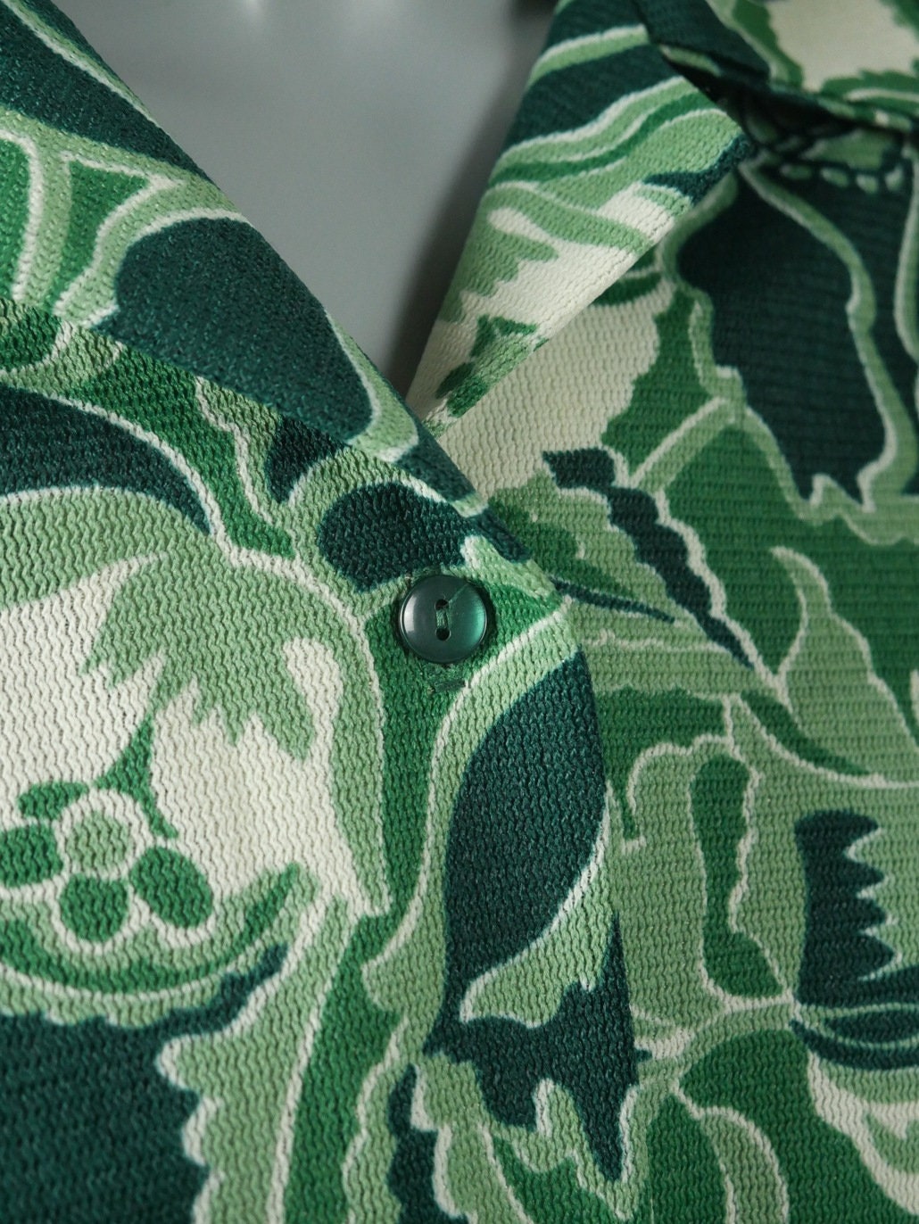 1970s Psychedelic Green Floral Blouse | Long Sleeve Scandinavian Top | Large Leo Gabor Vintage