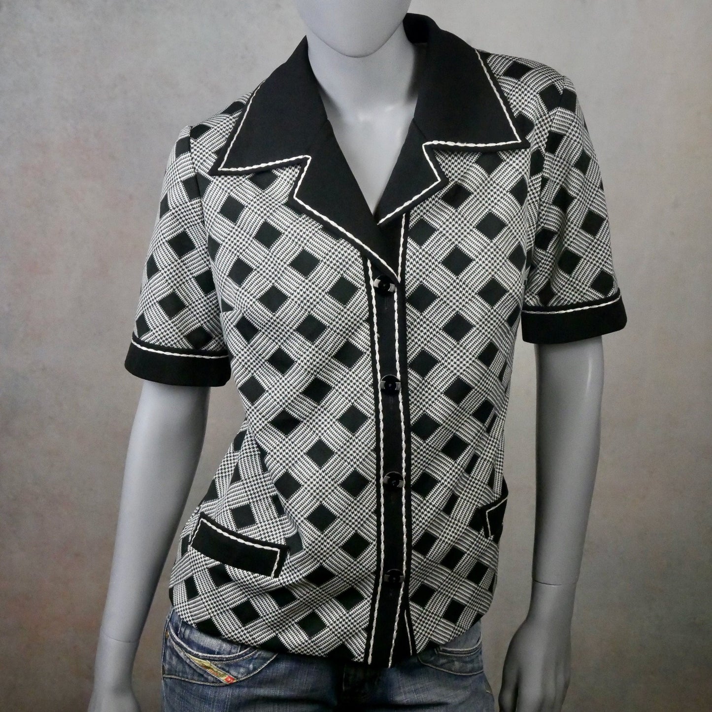 1970s Vintage Black and White Top | European Summer Blouse | Large Leo Gabor Vintage