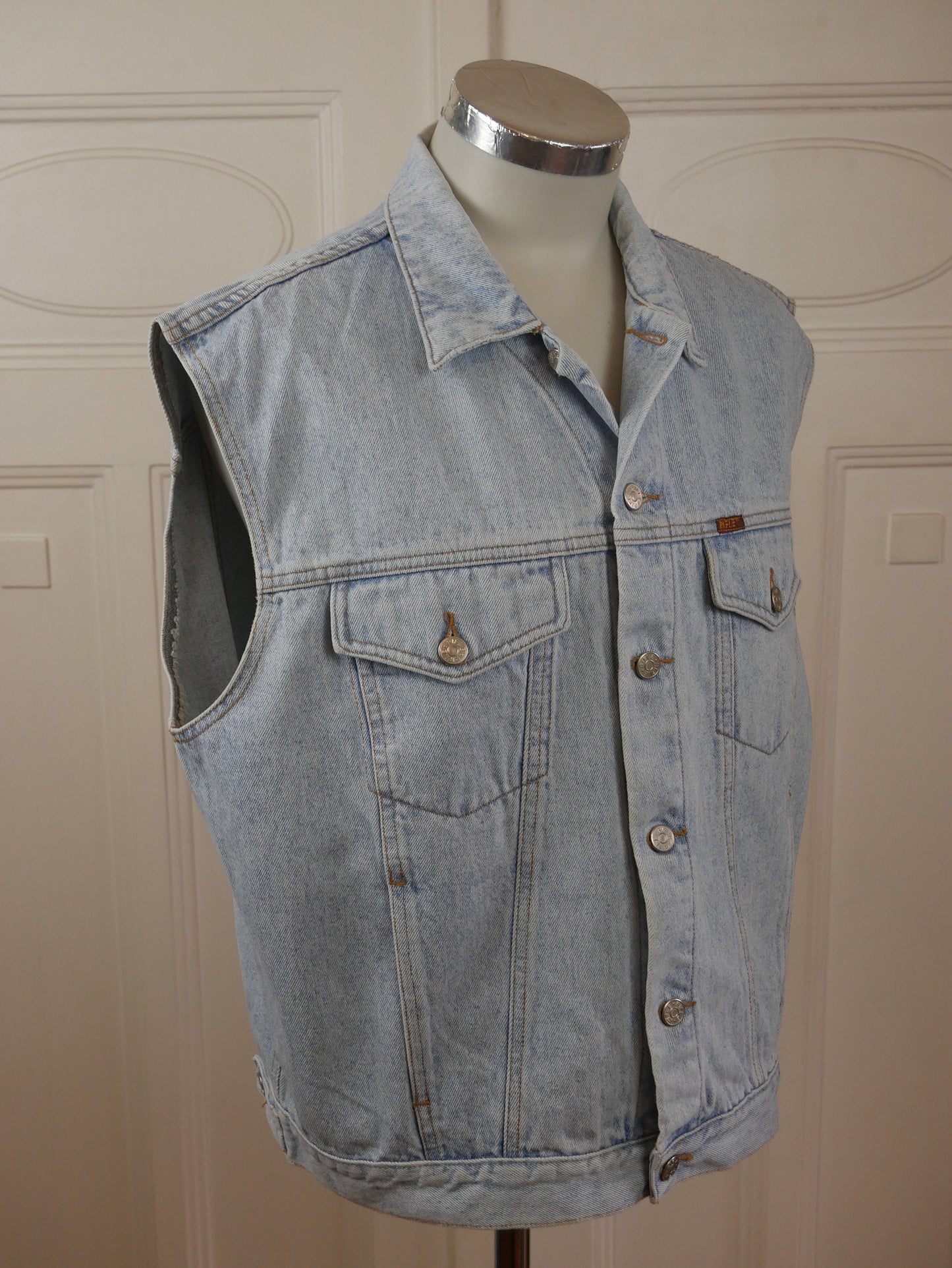 1980s Denim Vest | Vintage Cotton Blue Jeans Waistcoat | Extra Large Leo Gabor Vintage