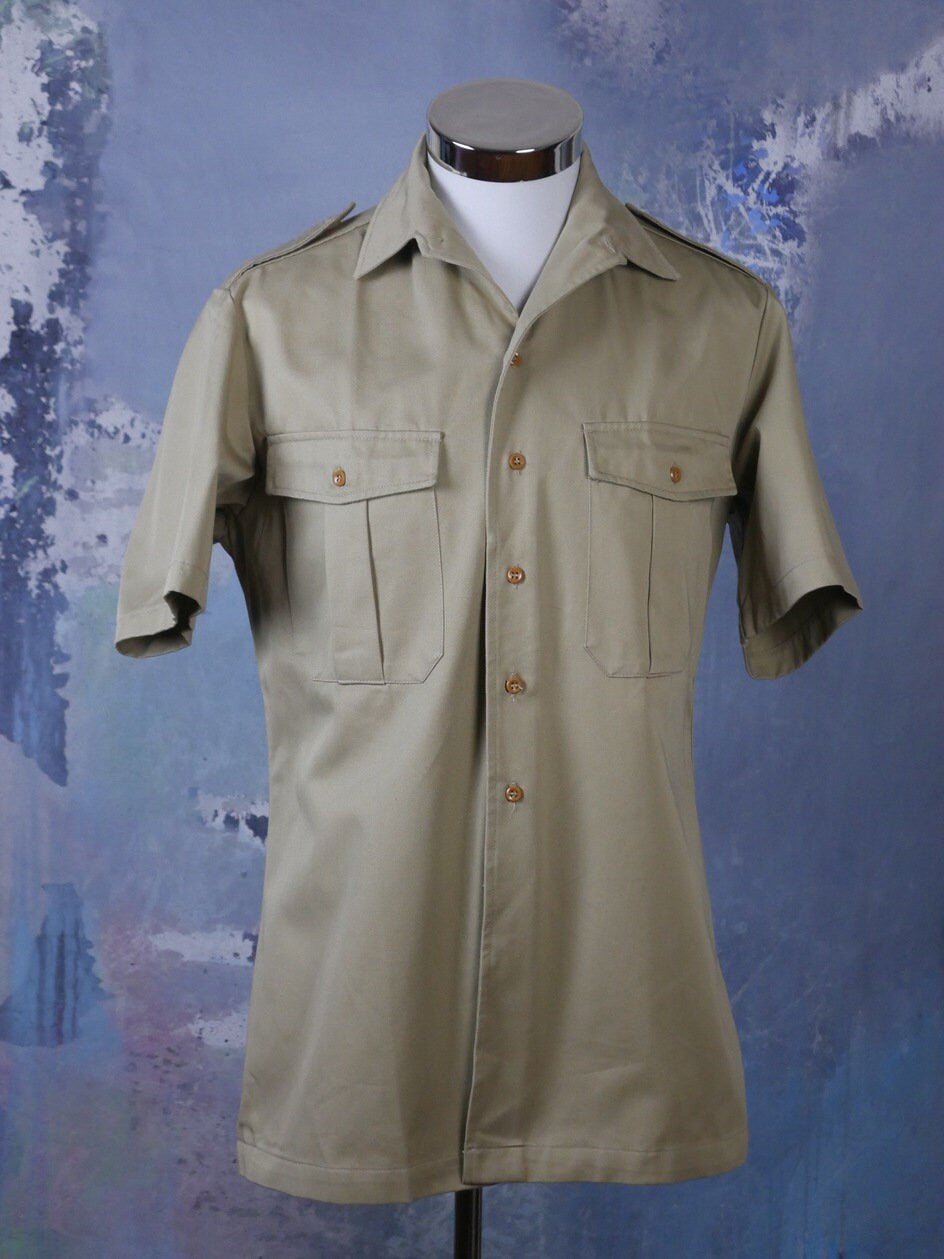 1980s Dutch Military Shirt | Desert Tan Short Sleeve Korps Marinier with Epaulets | Large Leo Gabor Vintage