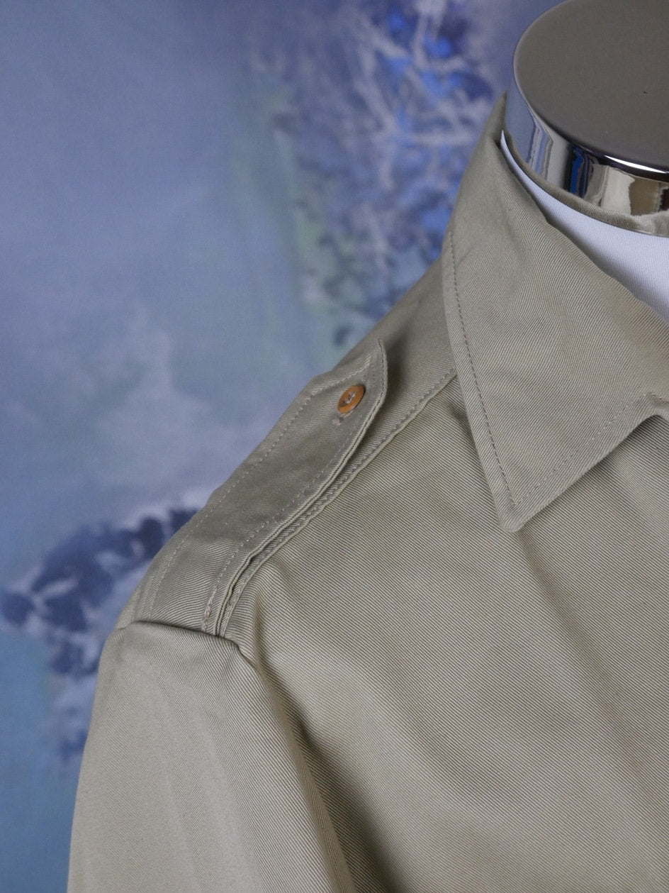 1980s Dutch Military Shirt | Desert Tan Short Sleeve Korps Marinier with Epaulets | Large Leo Gabor Vintage