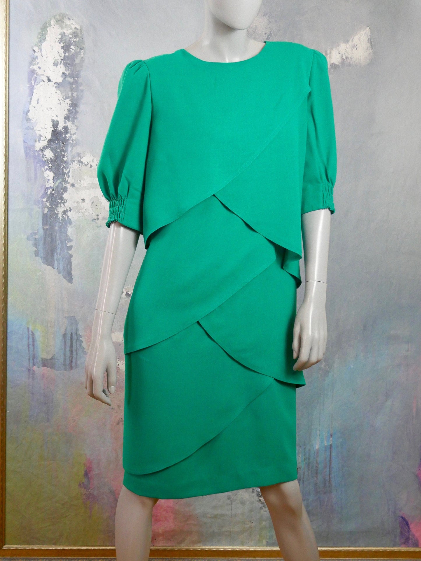 1980s German Vintage Green Layered Dress Leo Gabor Vintage