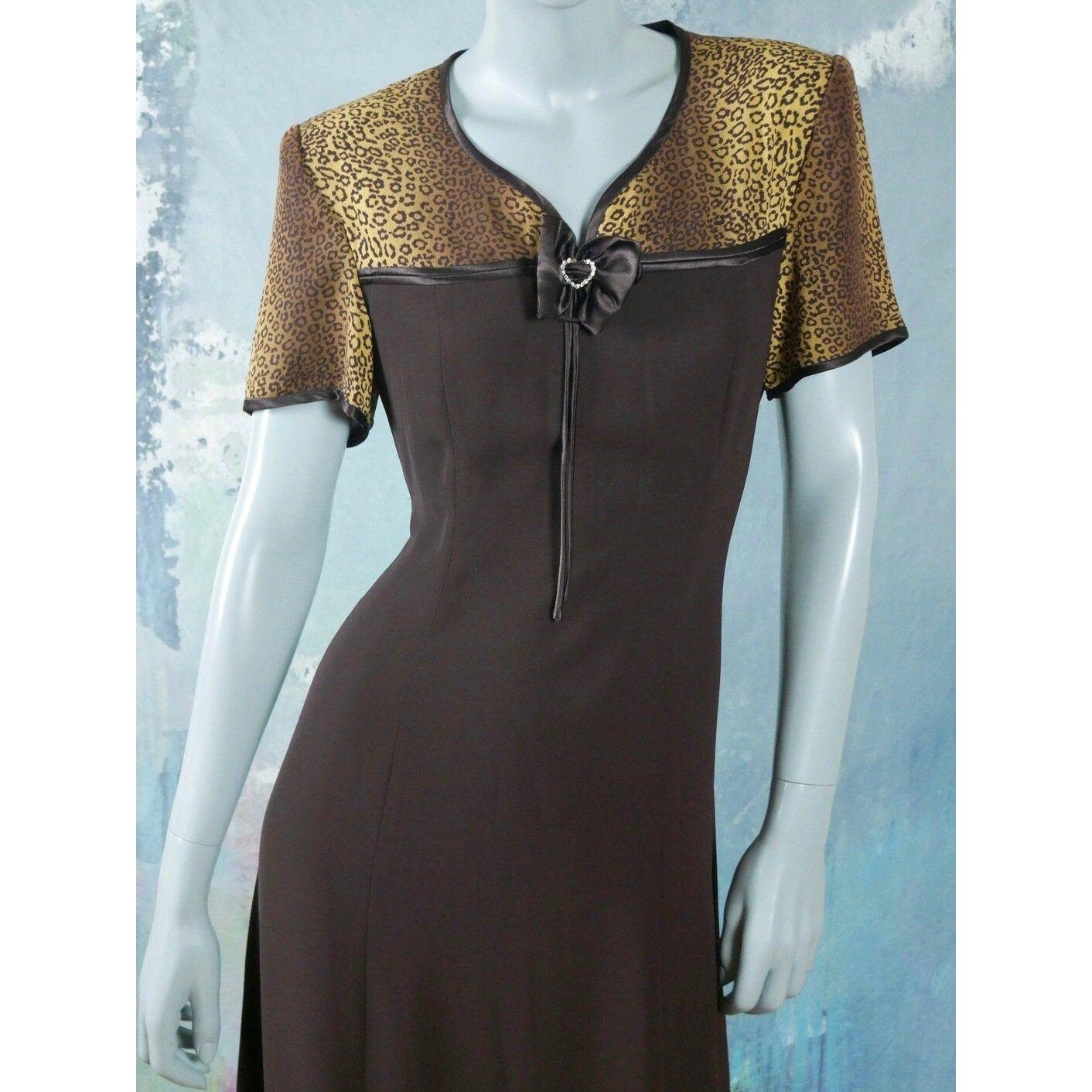 1980s Vintage Brown Midi Dress with Leopard Print Leo Gabor Vintage