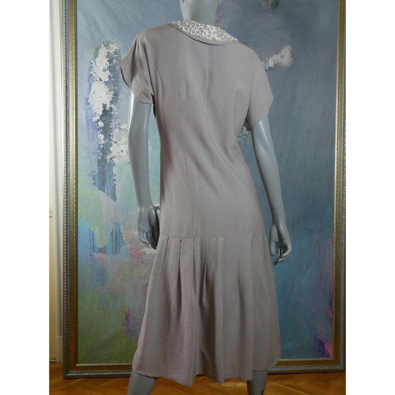 1980s Vintage Taupe Dress w White Lace Trim | Spring Summer Style Midi Leo Gabor Vintage