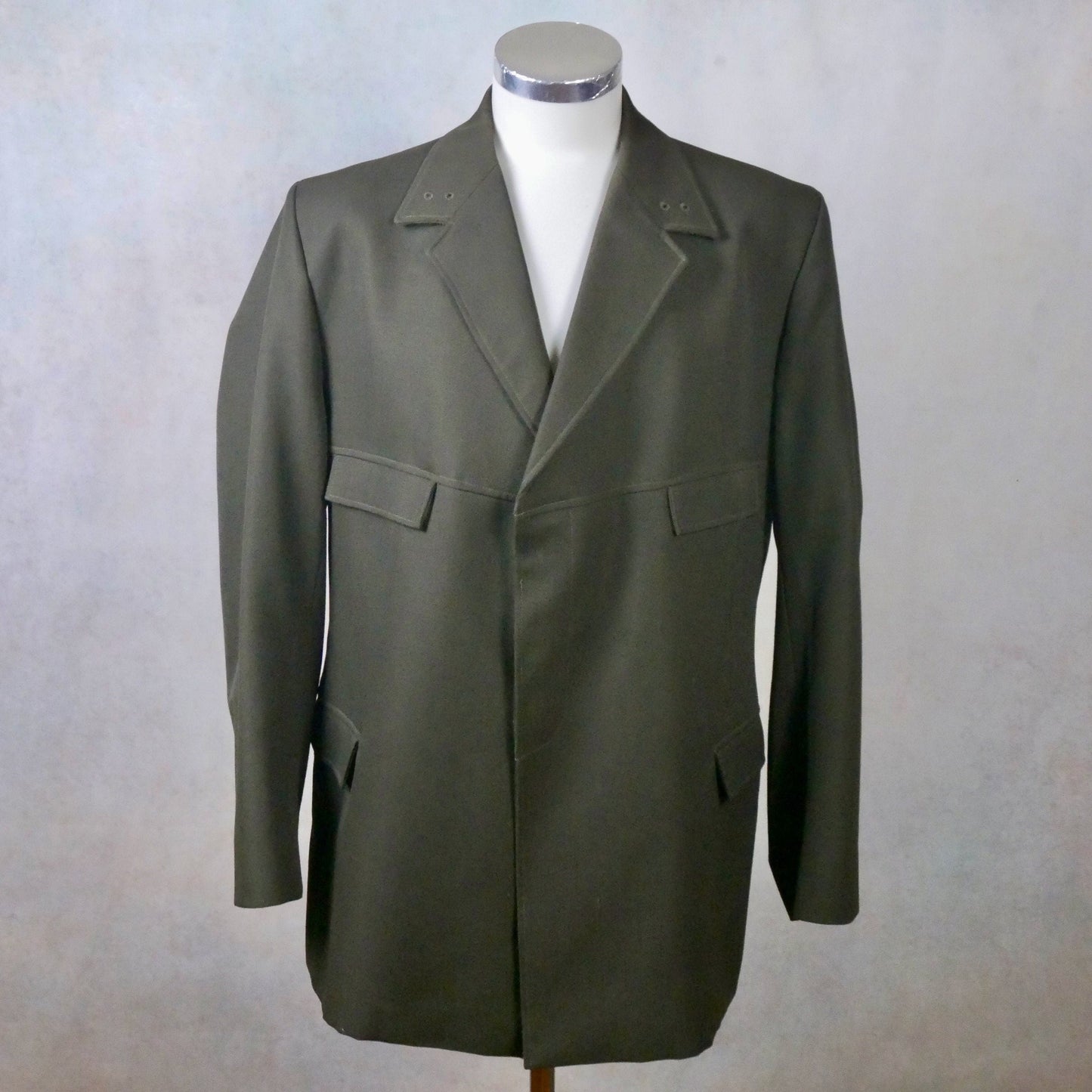 80s British Vintage Military Jacket | Olive Army Green | Extra Large Leo Gabor Vintage