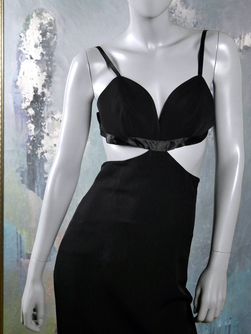 Vintage 70s Disco Dress | Sweetheart Neckline Bra Top | Midi Calf-Length Slimline Design Leo Gabor Vintage