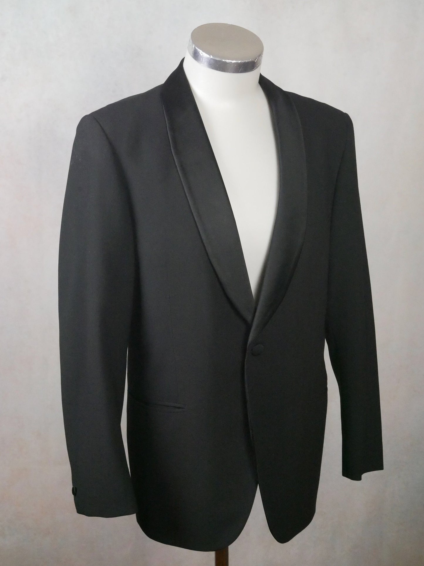 Vintage Black Tuxedo Jacket | 1990s European Dinner / Smoking Blazer | Medium Leo Gabor Vintage