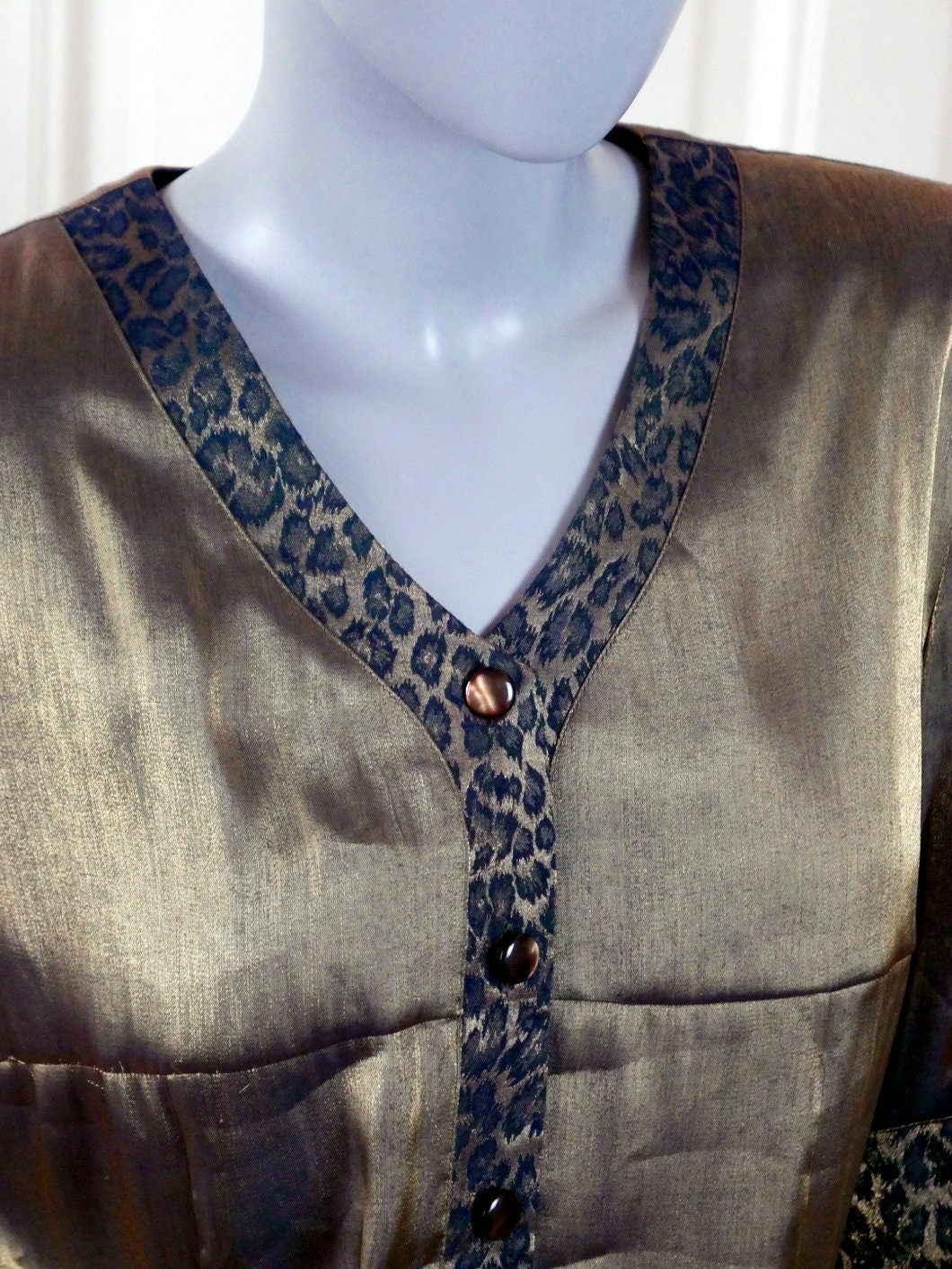 1980s Dark Gold Silk Blouse | Short Sleeve Top with Leopard Print Accents | Large