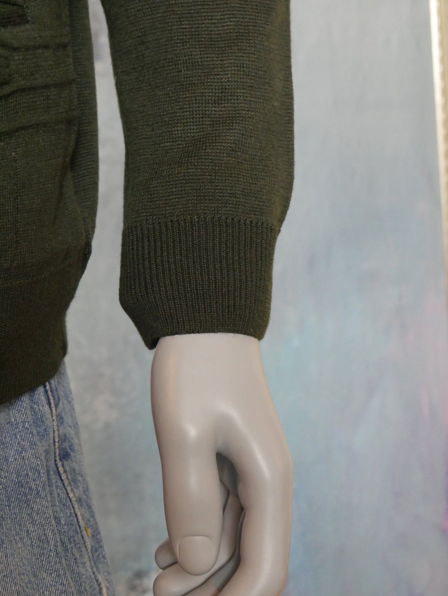 1980s Olive Green Cardigan | Italian Vintage V-Neck Merino Wool Blend Sweater | Large
