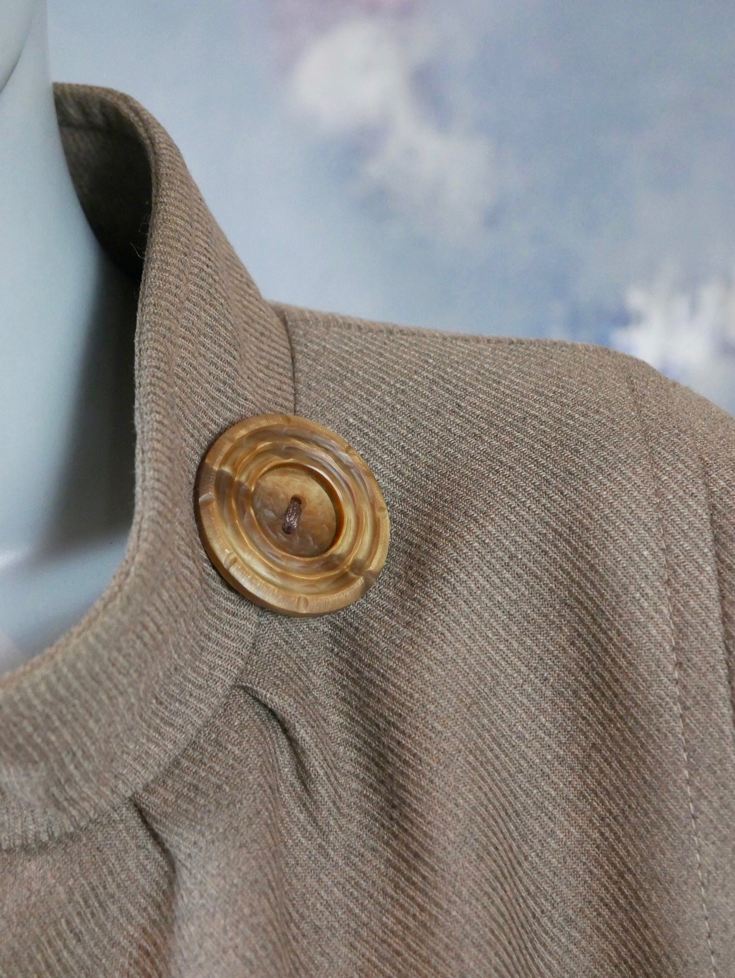 1980s Mod Coat | European Vintage Light Brown Lightweight Wool Blend | Large