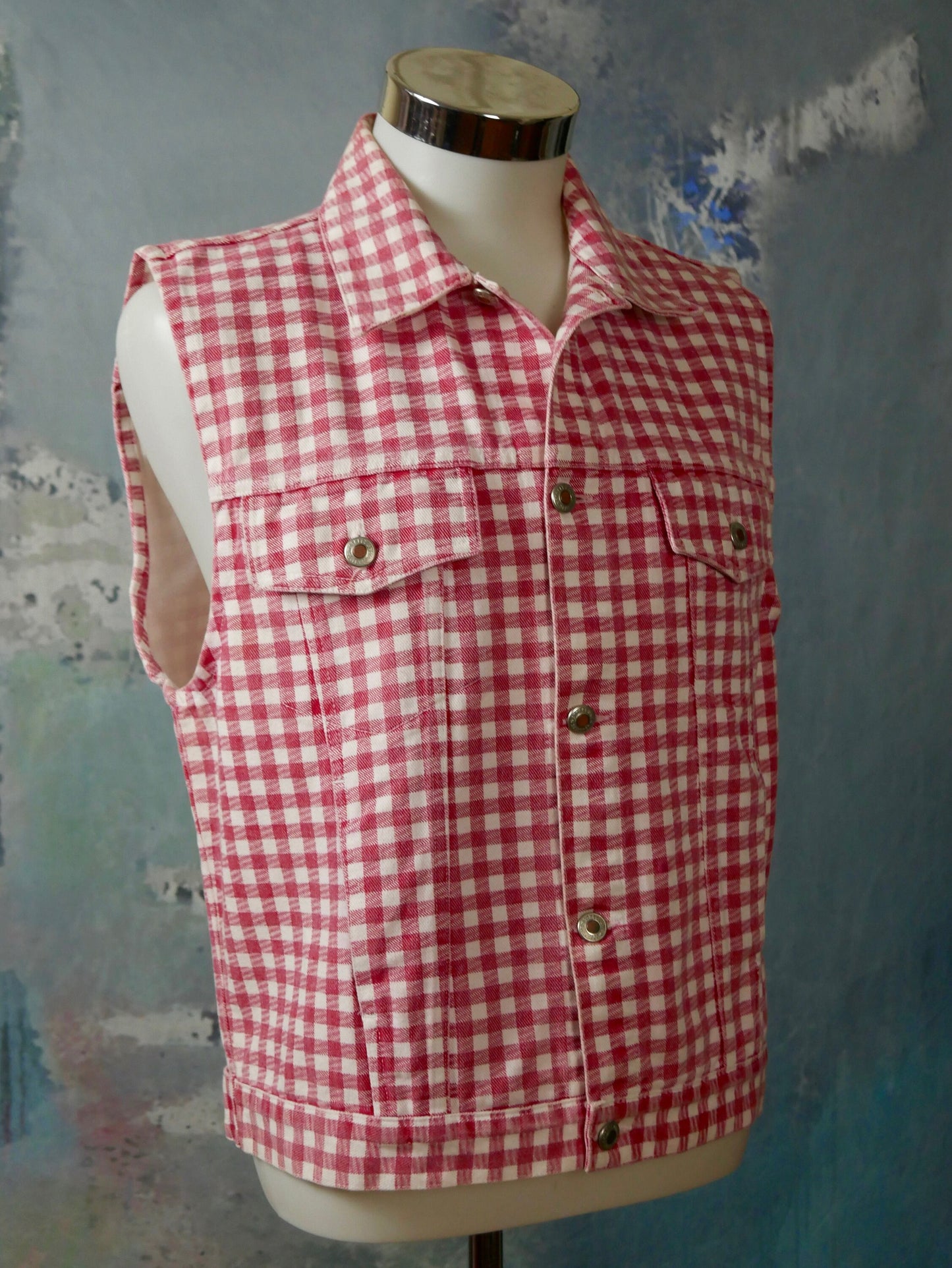 1990s Cotton Vest | Red & White Tablecloth Check Collared Button-Down Waistcoat | Medium to Large
