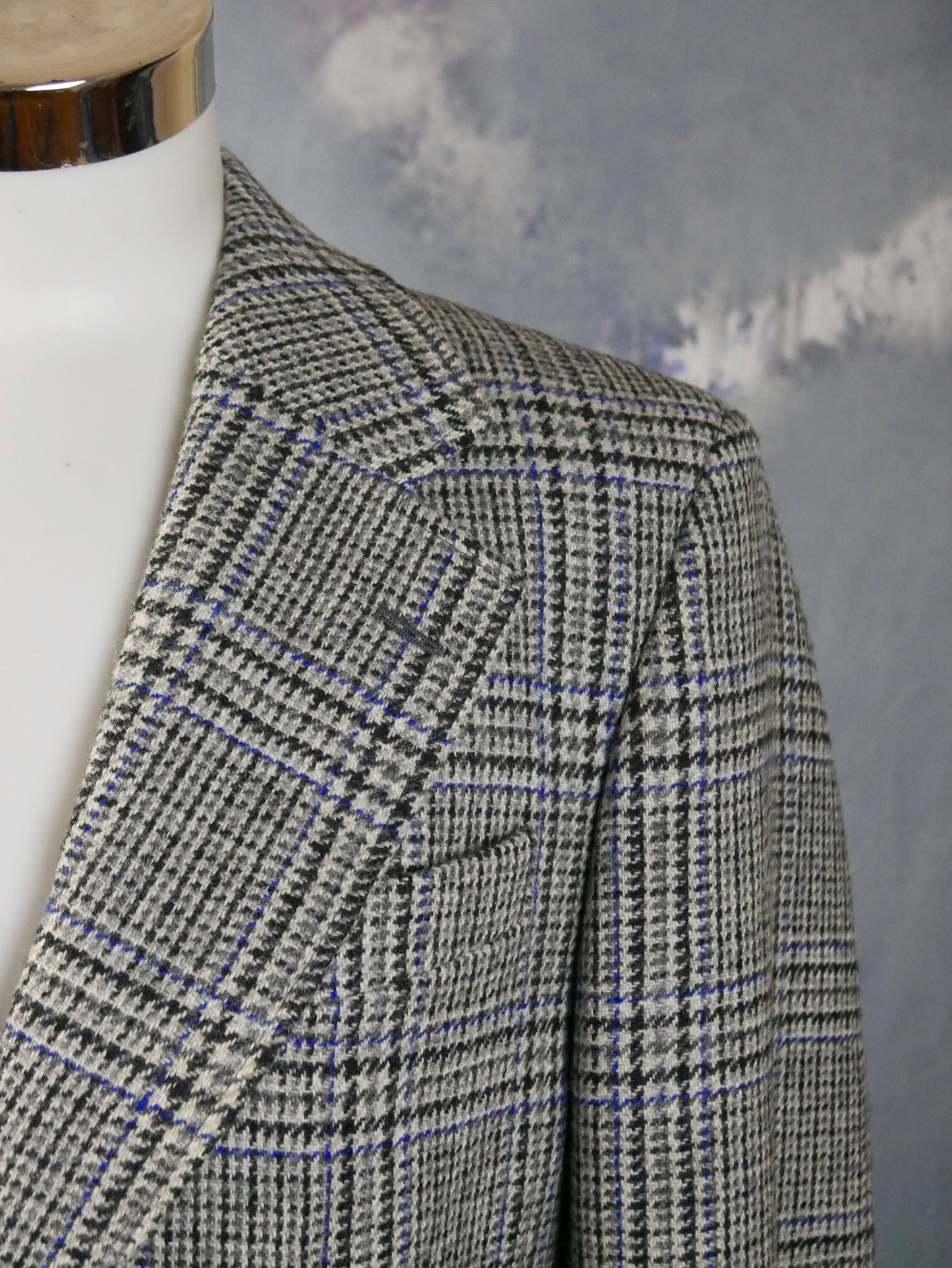 1970s Houndstooth Blazer | Swedish Vintage Gray Black and Blue Check Jacket | Medium