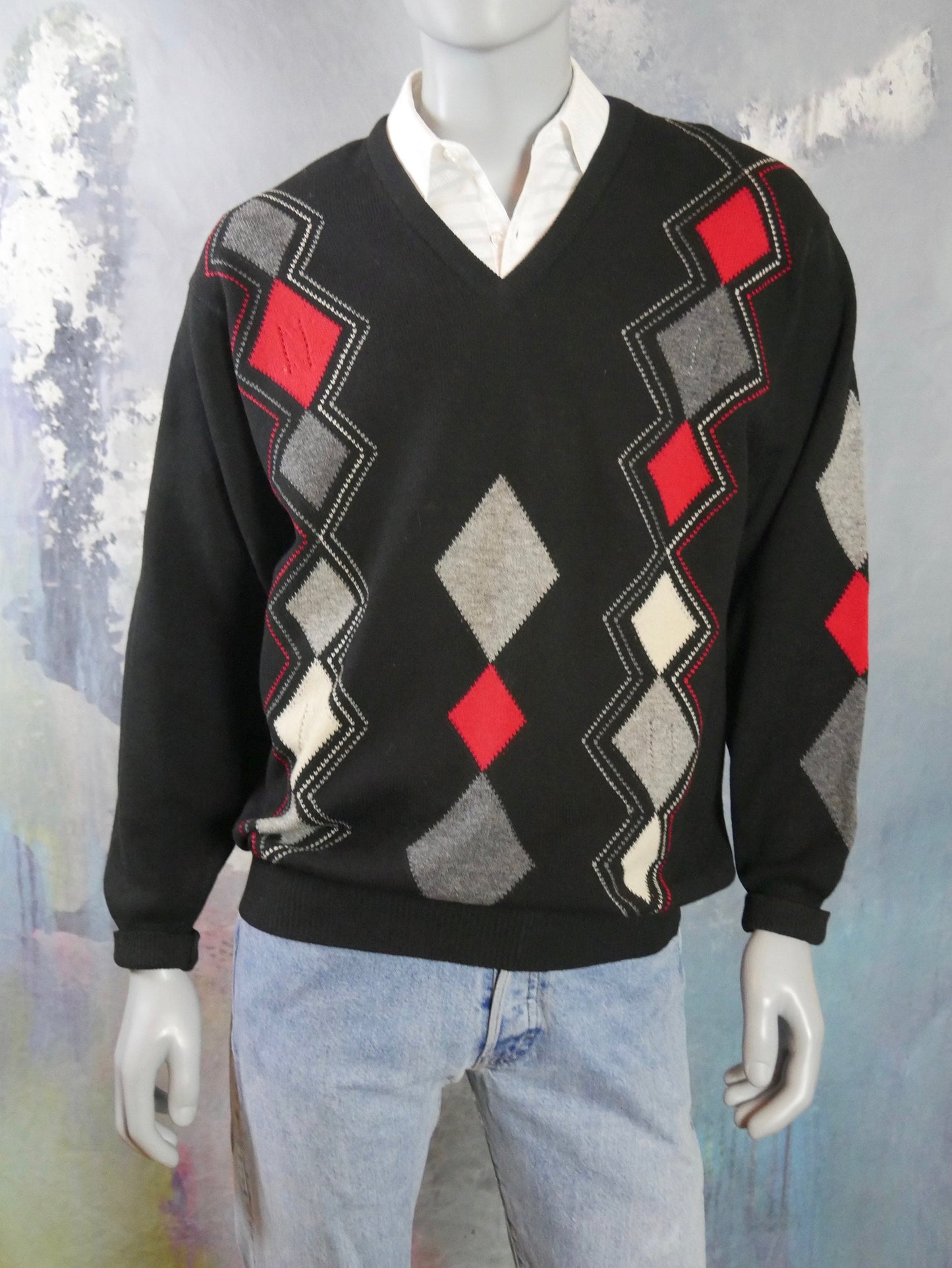 1980s Scottish Vintage Argyle Sweater | Soft Lambswool V-Neck Pullover | Large