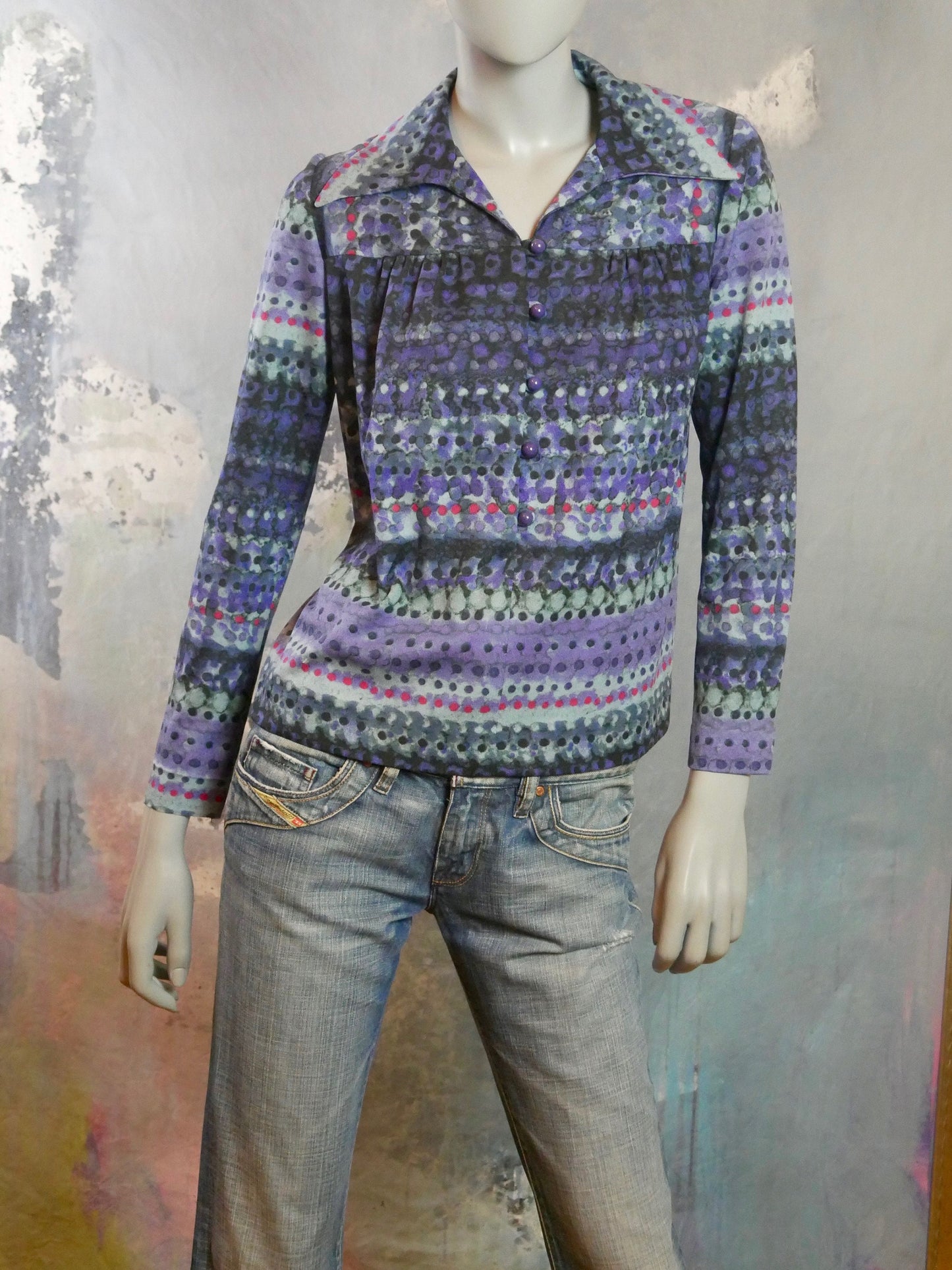 1970s Blouse| British Vintage Loose Fitting Abstract Purple Polka Dot Wide Collar Top | Medium