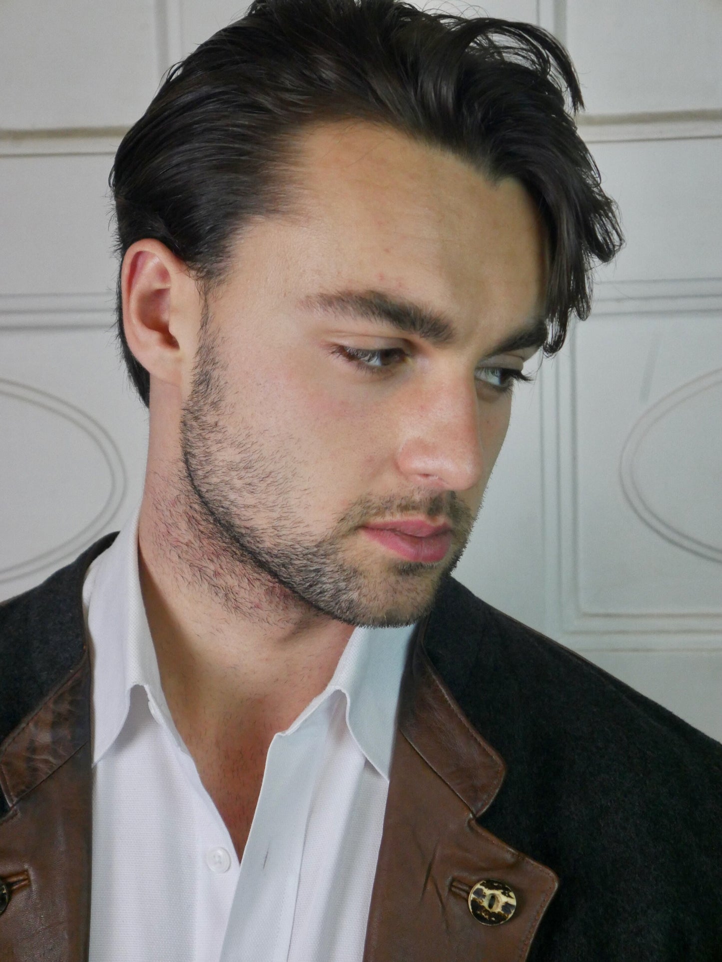 80s Vintage Etienne Aigner Jacket | Charcoal Gray Wool with Tan Leather Lapels | Extra Large