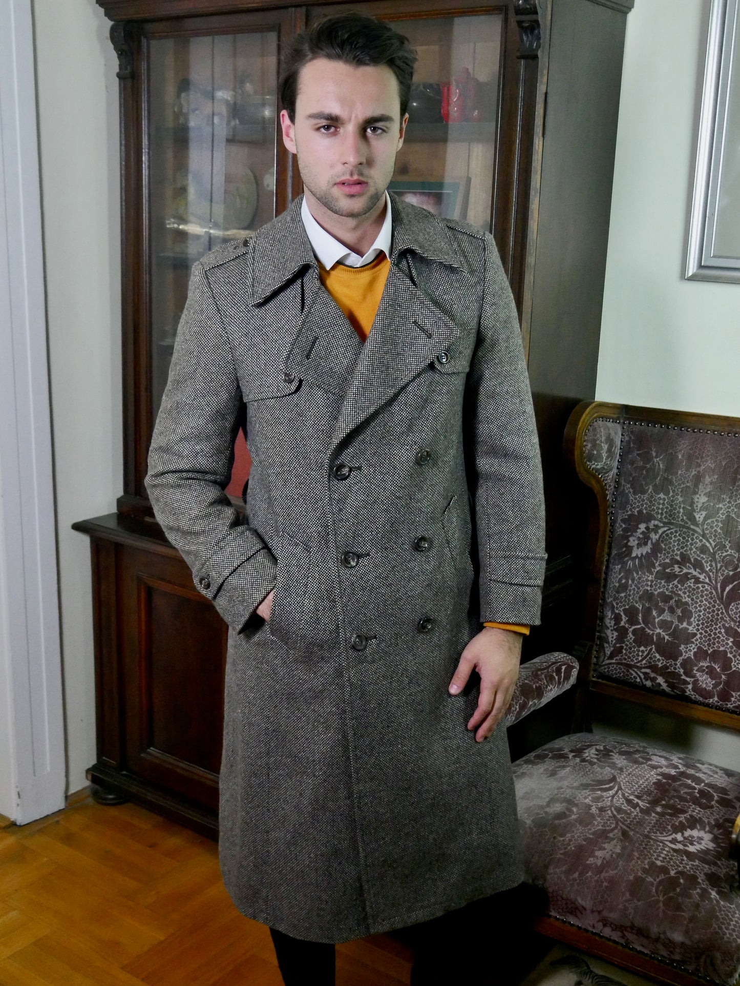 Vintage Tweed Trench Coat | Classic Men's 1980s Outerwear | Size 40 Long