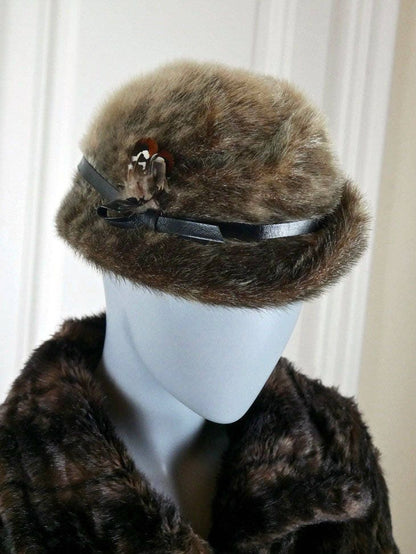 1960s Fur Hat | Brown Spotted Beaver Fur Women's Vintage Bucket Fedora | Large Leo Gabor Vintage