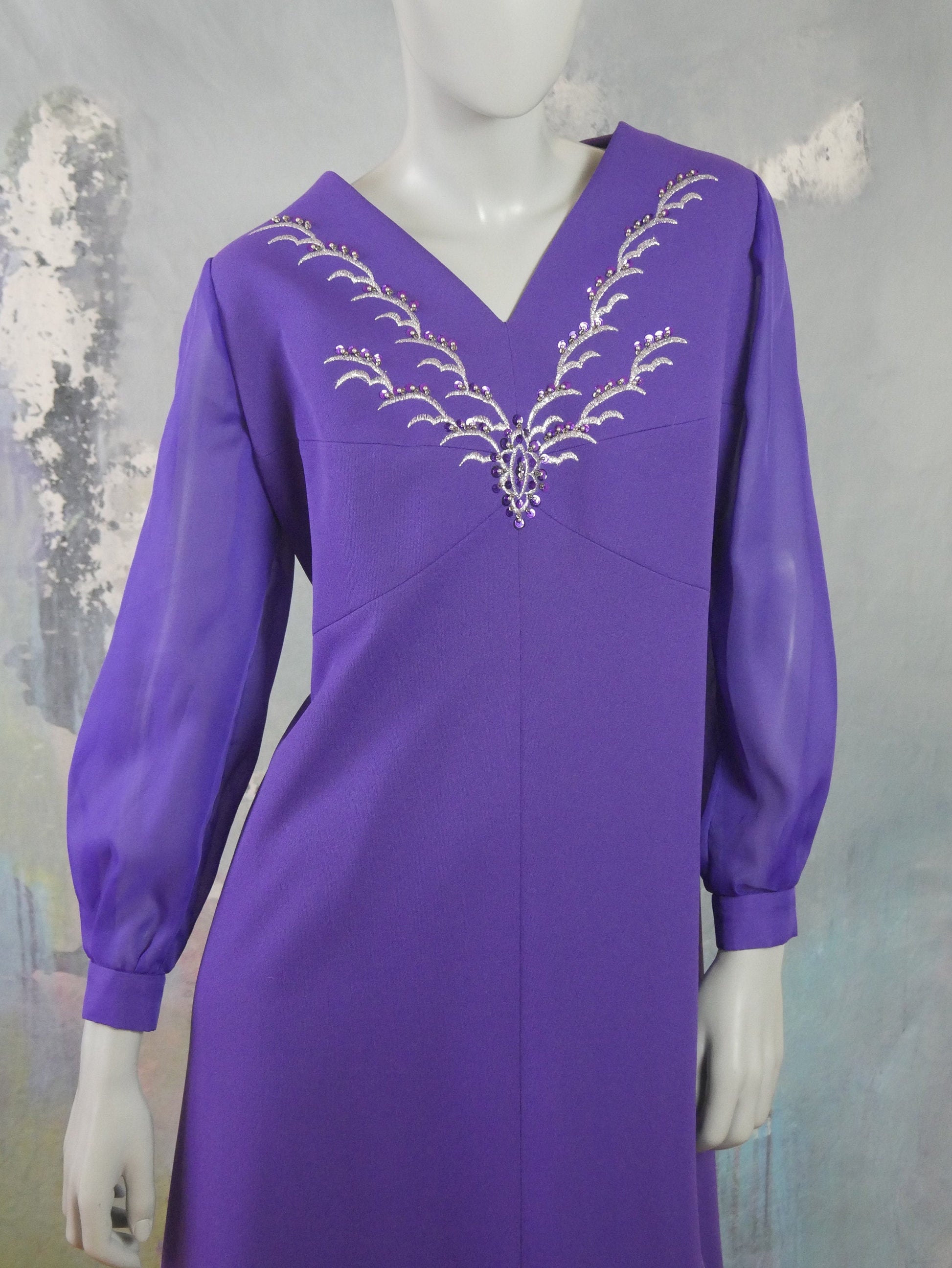 1960s Vintage Formal Dress, Purple with Sequins and Silver Threading Embroidered V Neckline Leo Gabor Vintage
