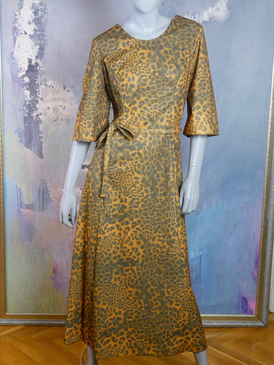 1960s Vintage Leopard Print Dress Leo Gabor Vintage
