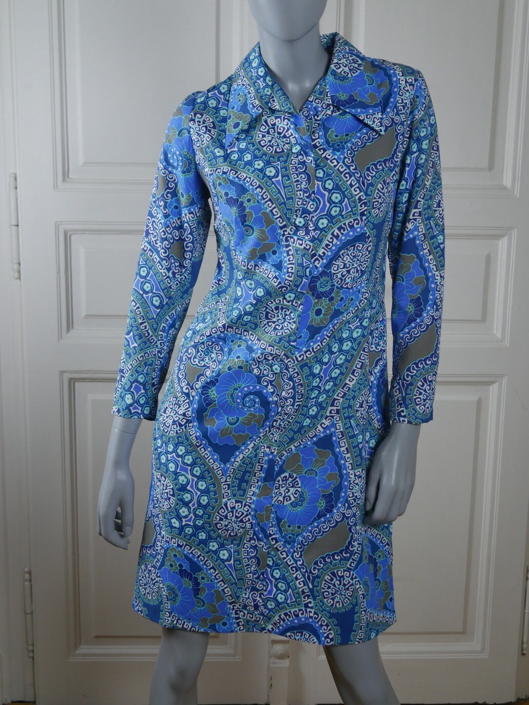1970s Floral Dress | Vintage Turquoise Blue and White with Psychedelic Abstract Flowers Pattern Leo Gabor Vintage