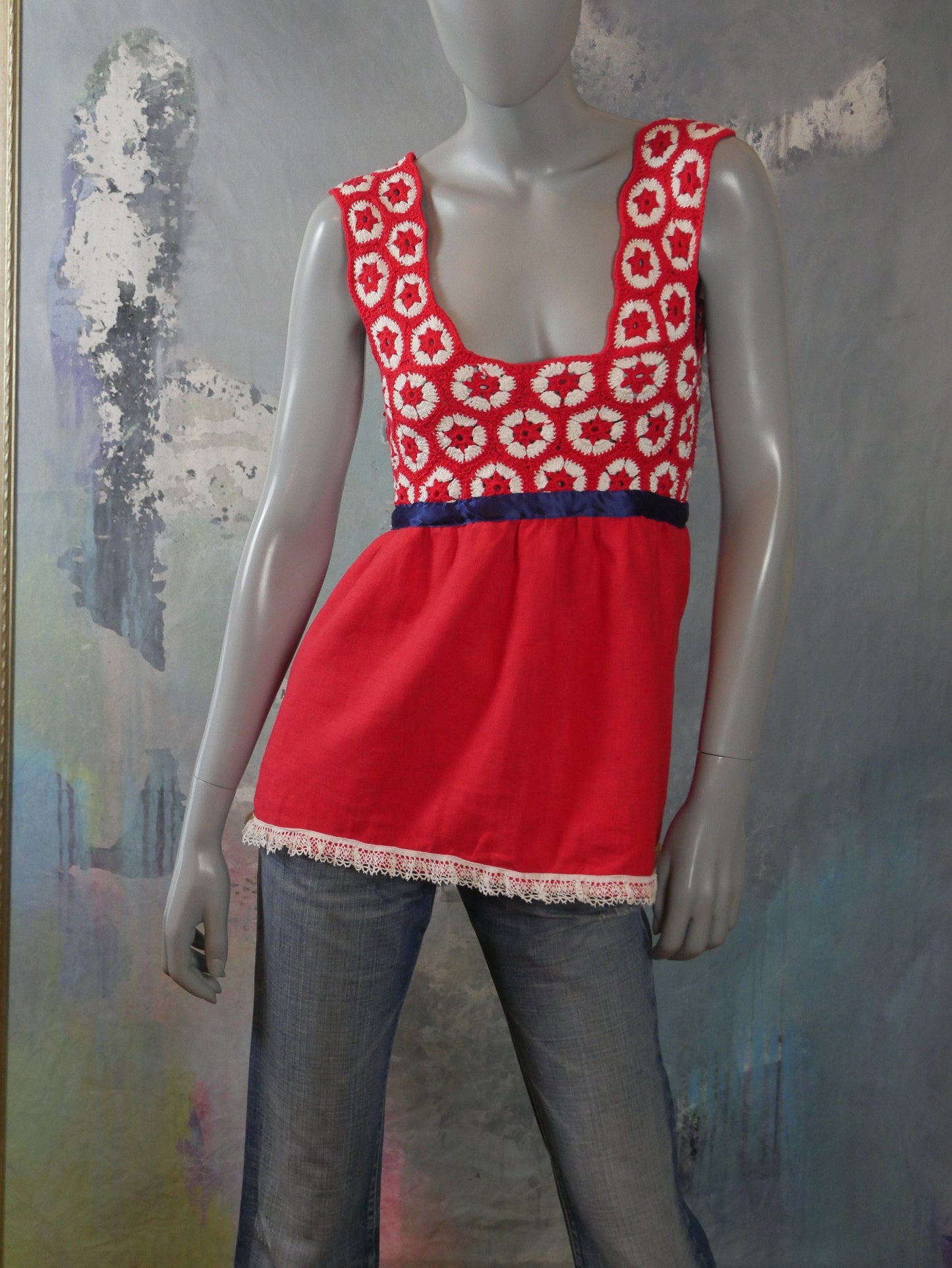 1970s Vintage Crochet Sleeveless Summer Top | Red & White w Blue Ribbon Tie-Back Bow Baby Doll Style | Medium Leo Gabor Vintage
