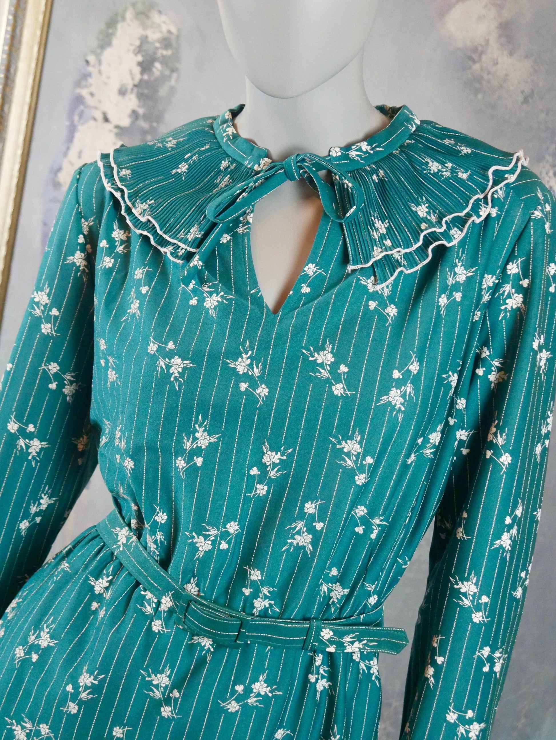 1980s Turquoise Green Dress | British Vintage Floral Dress w Matching Belt, Leo Gabor Vintage