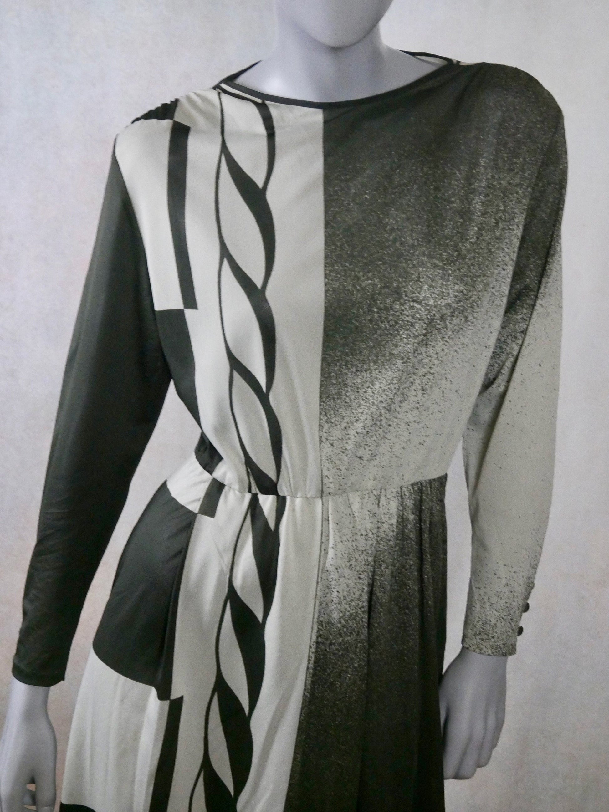 1980s Vintage Sheer Dress, Light Gray and Black: Size 10 US, 14 UK Leo Gabor Vintage