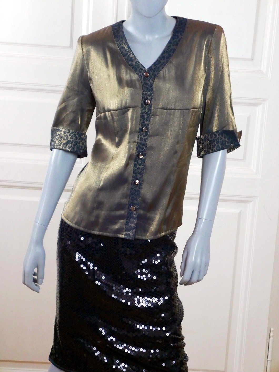 1980s Dark Gold Silk Blouse | Short Sleeve Top with Leopard Print Accents | Large