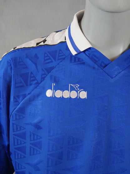 1990s Diadora Italian Vintage Blue Short-Sleeve Football Shirt | Soccer Jersey | Extra Large