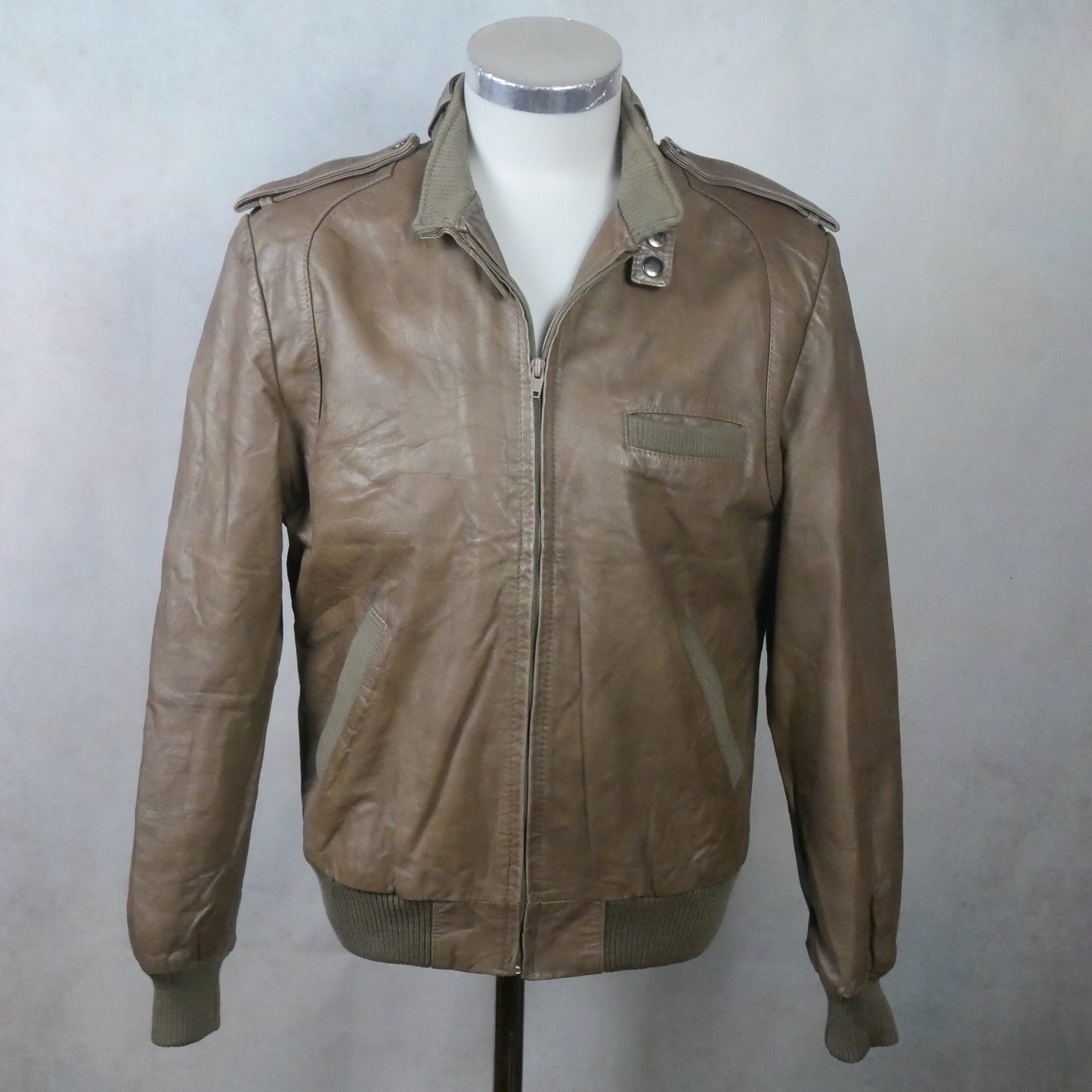 1980s Brown Leather Jacket | Vintage Chess King | Medium