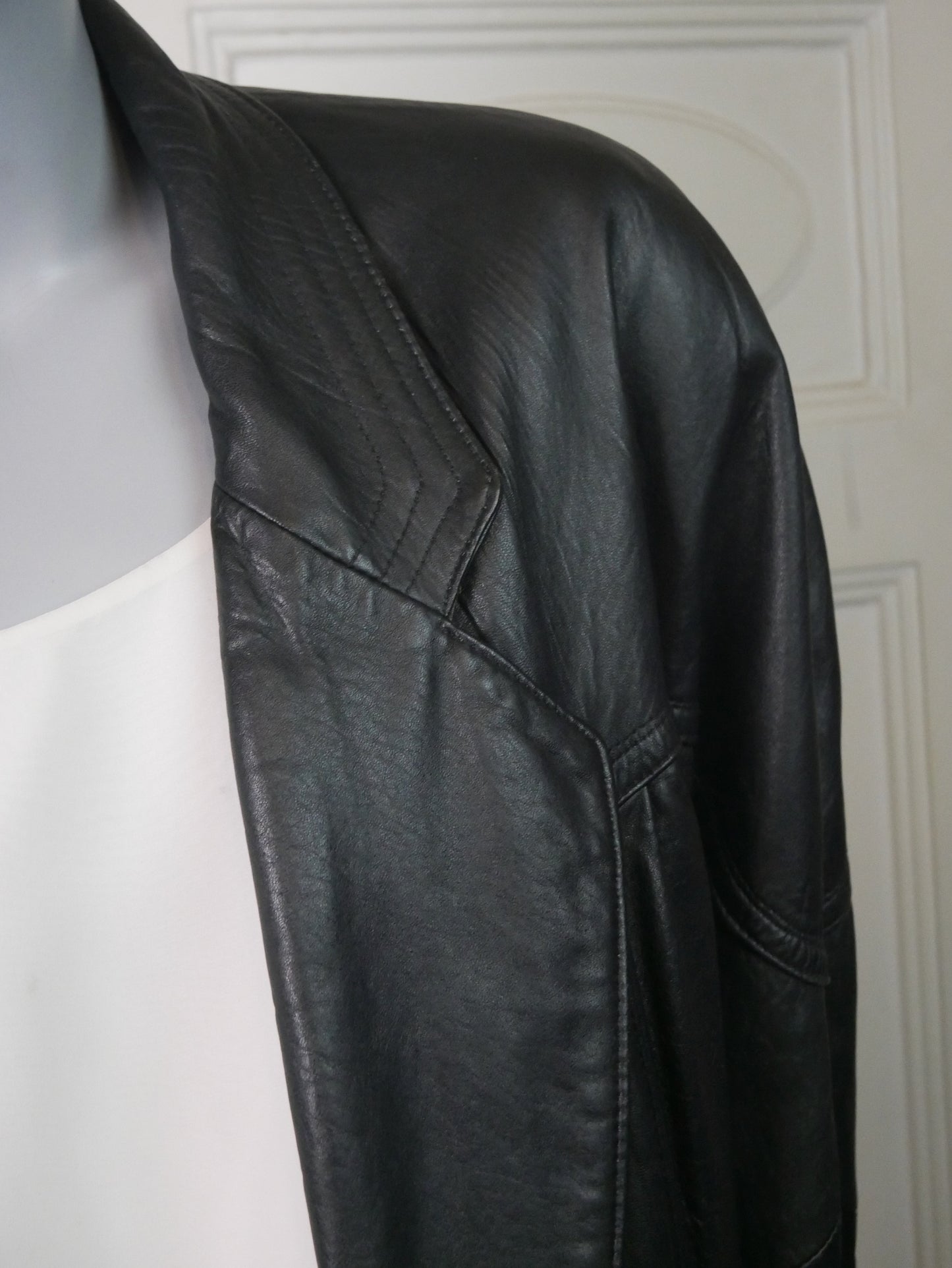 Women's 80s Vintage Black Leather Jacket | European Soft Genuine Lambskin Coat | XXL
